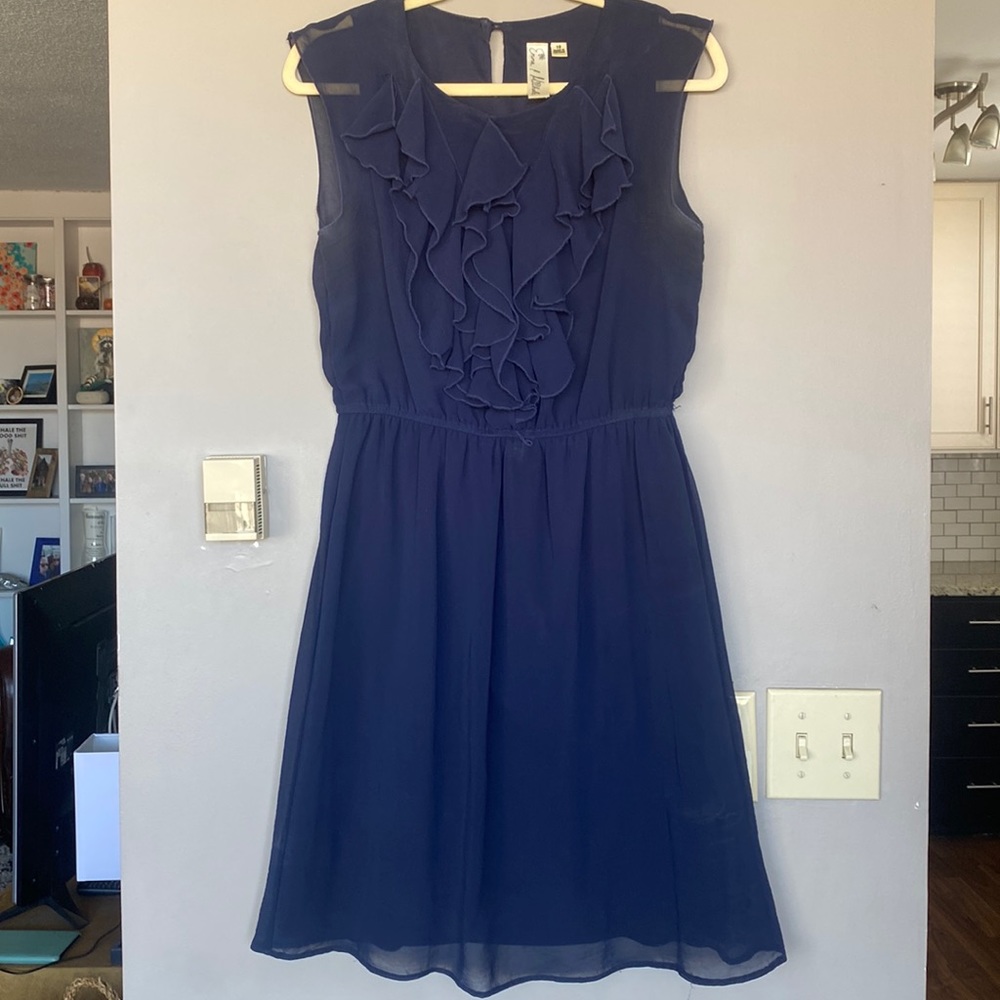 Emma & Michele Navy Sleeveless Ruffle Top Sheath Dress size 10